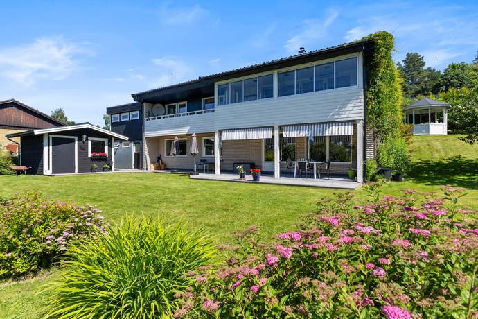 7 rum villa på Kinnekullevägen 8 Matfors, Sundsvalls kommun - bild 1