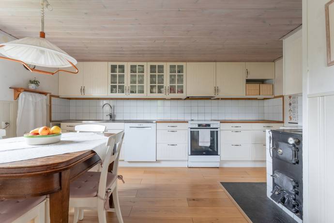 4 rum Villa på Almnäsvägen 9 Stigtomta Nyköpings kommun - bild 4