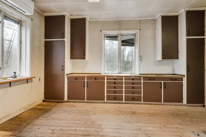 6 rum Villa på Lasjö 129 Sala kommun - bild 6