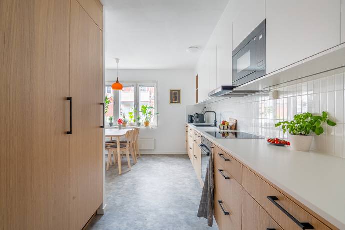 5 rum radhus på Västgötaresan 65 Sävja, Uppsala kommun - bild 3