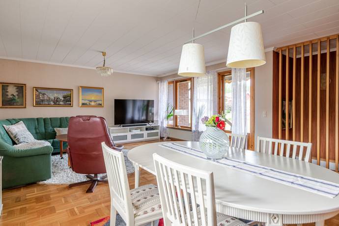 4 rum villa på Glättargatan 36 Kvarnsveden, Borlänge kommun - bild 3