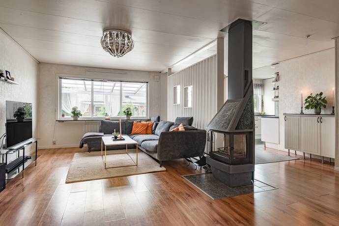 5 rum Villa på Vitsippestigen 10 Mantorp Mjölby kommun - bild 5