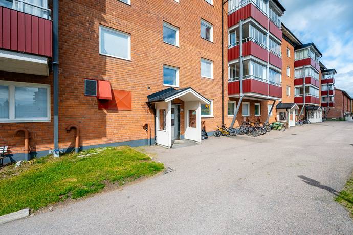 3 rum lägenhet på Tingshusgatan 2 C Centrala Gällivare, Gällivare kommun - bild 1