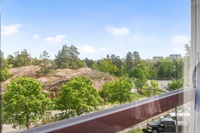 4 rum Lägenhet på Henriksdalsringen 111 Henriksdalsberget Nacka kommun - bild 2