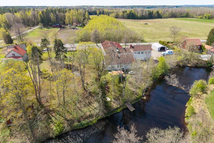 13 rum Villa på Axbergshammar 322 Örebro kommun - bild 40