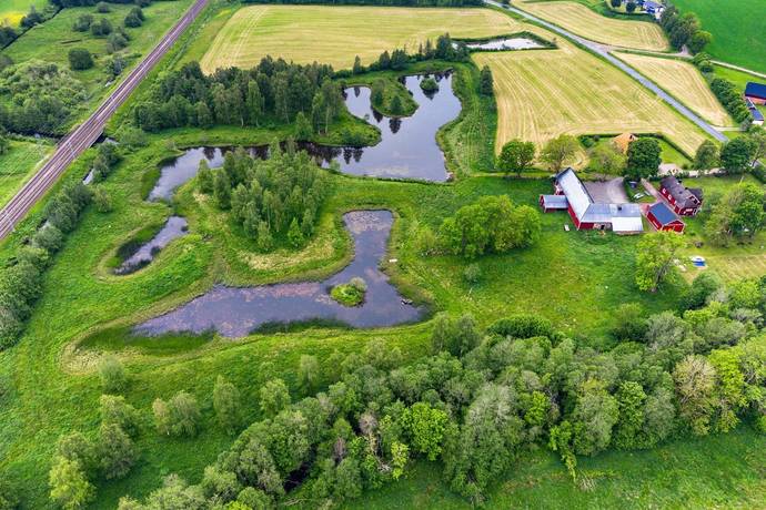 4 rum Gård utan jordbruk på Ranstad Skattegården 1 Falköpings kommun - bild 36
