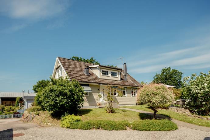 6 rum villa på Stenvägen 10 Bergsnäs, Växjö kommun - bild 1