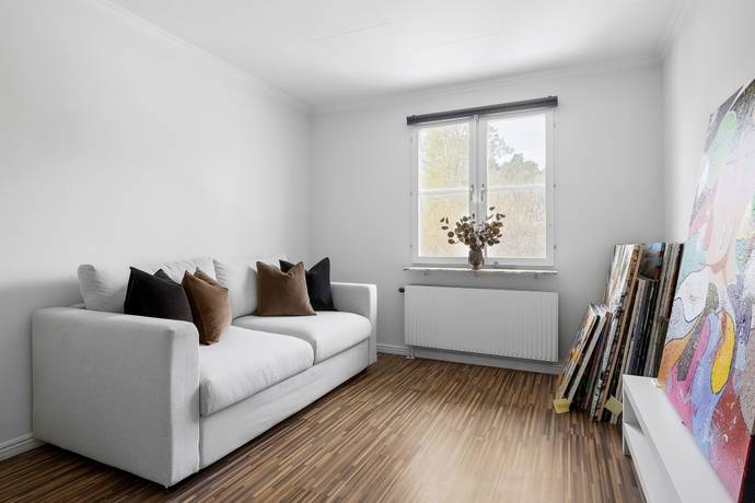4 rum Radhus på Hovslagarvägen 6 Bålsta - Gillmarksbyn Håbo kommun - bild 20