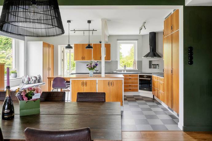 7 rum villa på Gaggegatan 32 Centralt - Väster, Halmstads kommun - bild 2