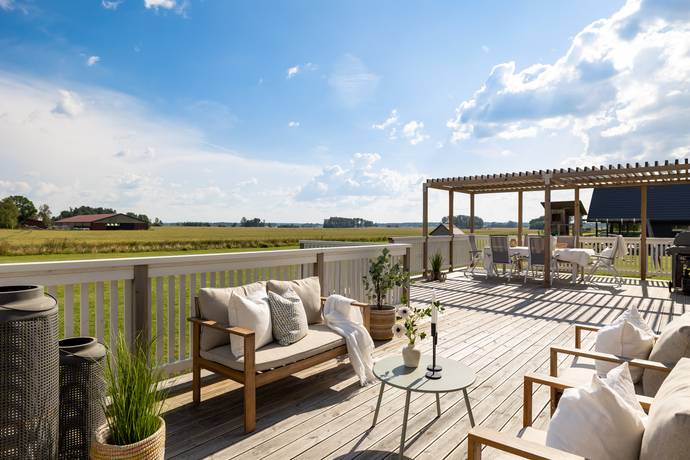 6 rum villa på Mosjö-Råby 603 Örebro, Örebro kommun - bild 1
