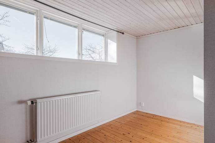 8 rum Villa på Lyckhemsgatan 1 Fredriksberg Vänersborgs kommun - bild 28