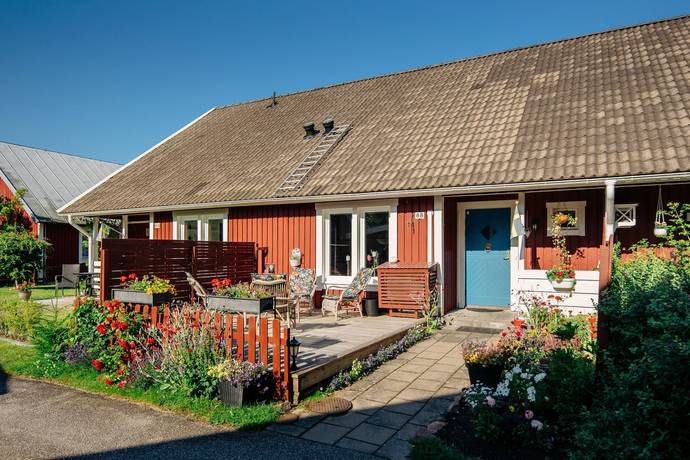 2 rum lägenhet på Sjöfallsvägen 8B Sjötorp, Mariestads kommun - bild 3