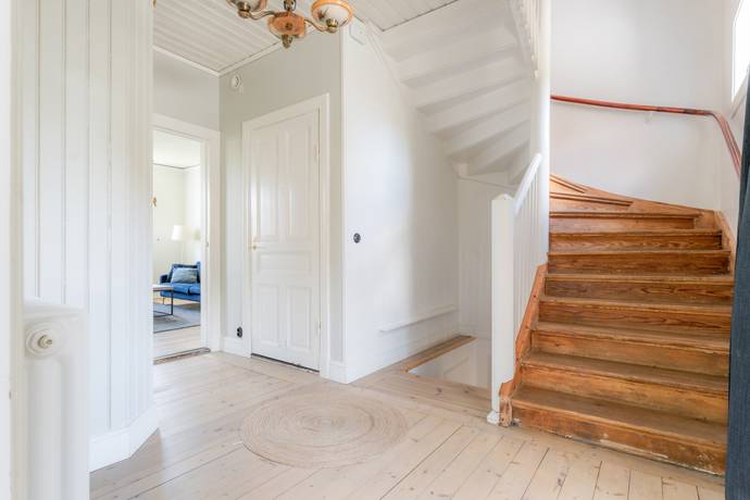 villa på Frödingsgatan 1 Östra Villastaden, Nyköpings kommun - bild 2