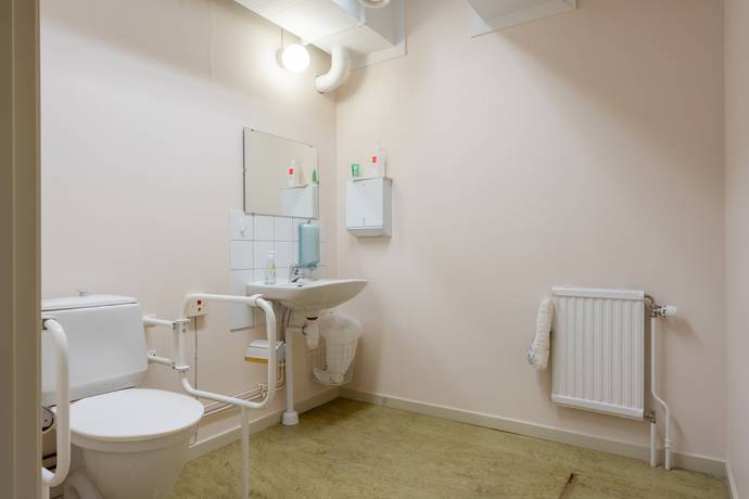 14 rum Villa på Ekvägen 6 Centralt Gnesta kommun - bild 13