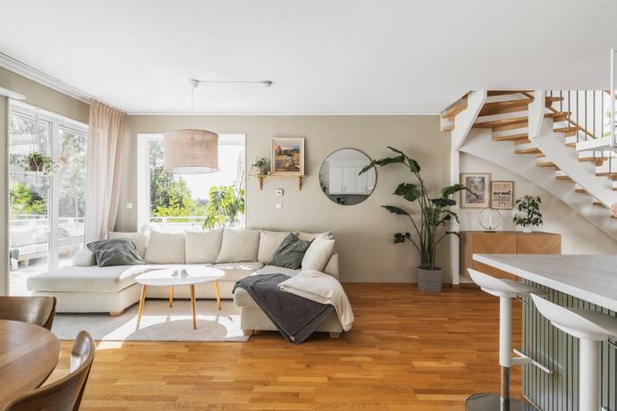 6 rum Parhus på Lupinvägen 27 Bålsta - Viby Äng Håbo kommun - bild 21