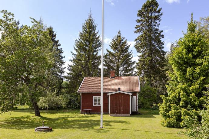 3 rum Gård med jordbruk på Fallsboda 214 Örbyhus Tierps kommun - bild 2