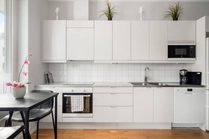 1 rum lägenhet på Tecknarvägen 7 Huvudsta - Ingenting, Solna kommun - bild 1