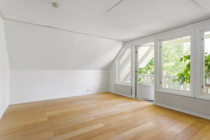 8 rum Villa på Falkstigen 10 Klöxhult Älmhults kommun - bild 37