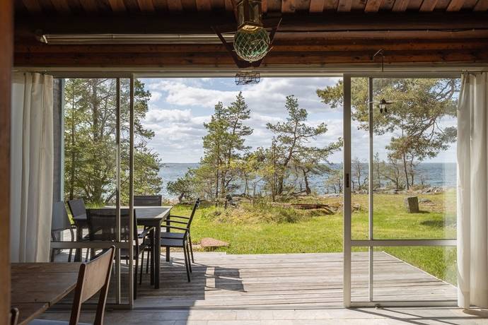 5 rum Fritidsboende på Väster-Mörtarö 933 Väster-Mörtarö, Gräsö Östhammars kommun - bild 6