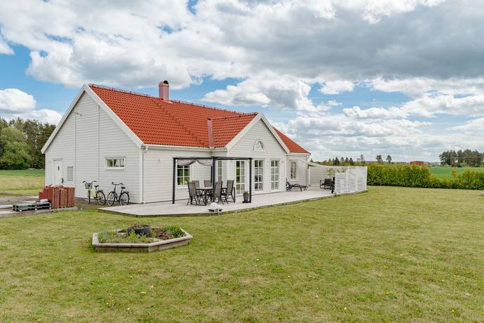 5 rum villa på Onslunda 100 Vattholma, Uppsala kommun - bild 1
