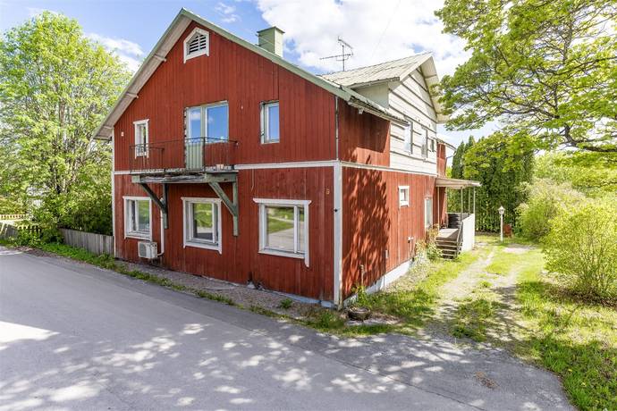 12 rum villa på Gruvfogdevägen 9A-B Grängesberg - Västra, Ludvika kommun - bild 1