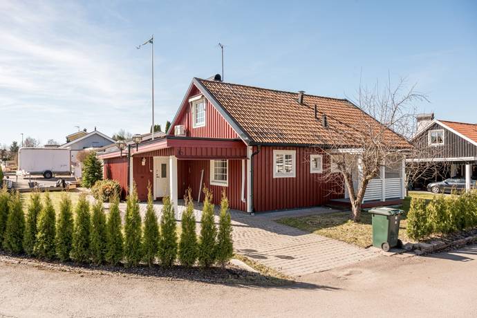 4 rum villa på Kedjevägen 16 Vålberg, Karlstads kommun - bild 1