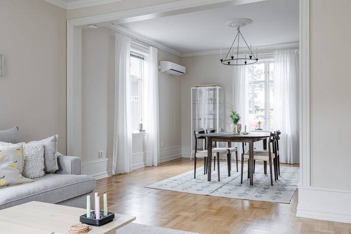 10 rum Villa på Storgatan 109 + 109 B Hultsfred Hultsfreds kommun - bild 16