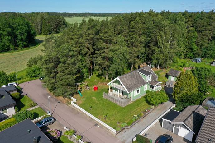5 rum villa på Hemfridsgatan 4 Dingtuna, Västerås kommun - bild 5