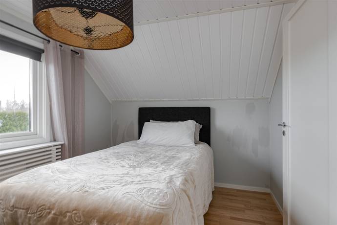 7 rum Villa på Runhällsgatan 15 Enköpings kommun - bild 32