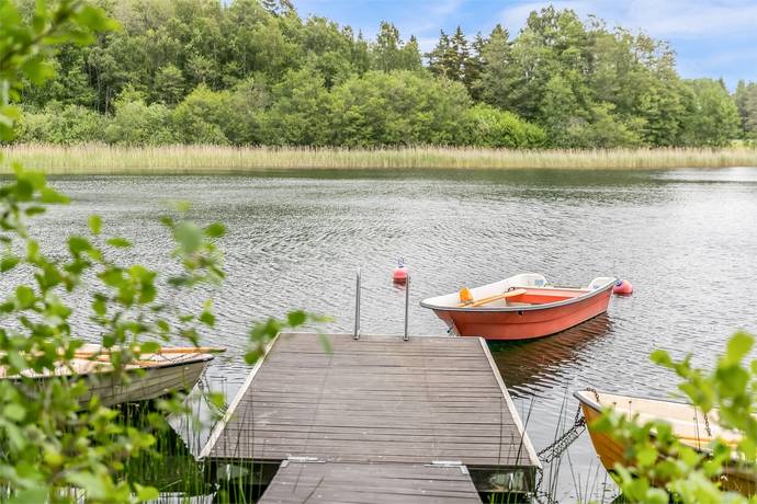 3 rum fritidshus på Bondmorans väg 36 Bro - Håbo-tibble, Upplands-Bro kommun - bild 3