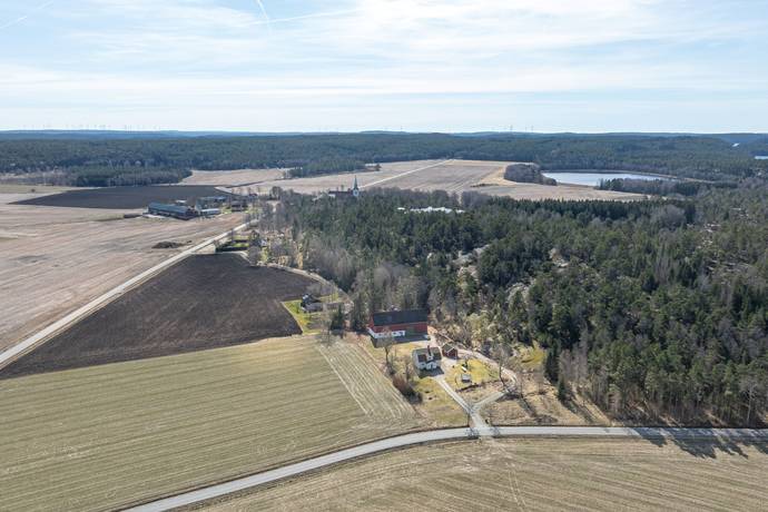 5 rum Gård/skog på Vässby 1 Strömstads kommun - bild 32