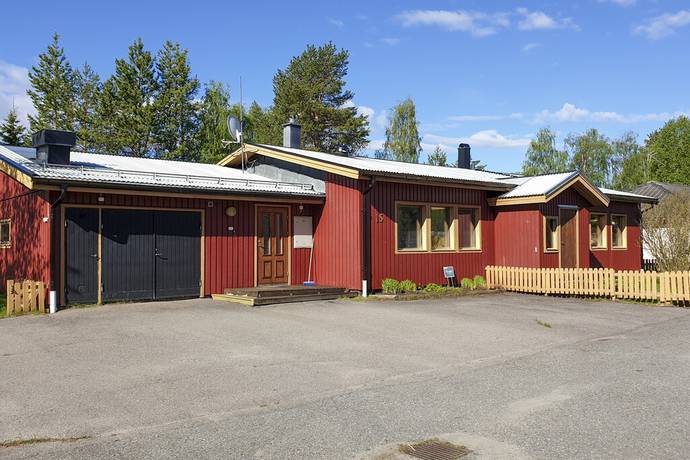 Med vgbeskrivning, satellitbilder, gatubild, drnarbild, tomtgrnser och friluftskarta. Stennsvgen Mal karta - patient-survey.net