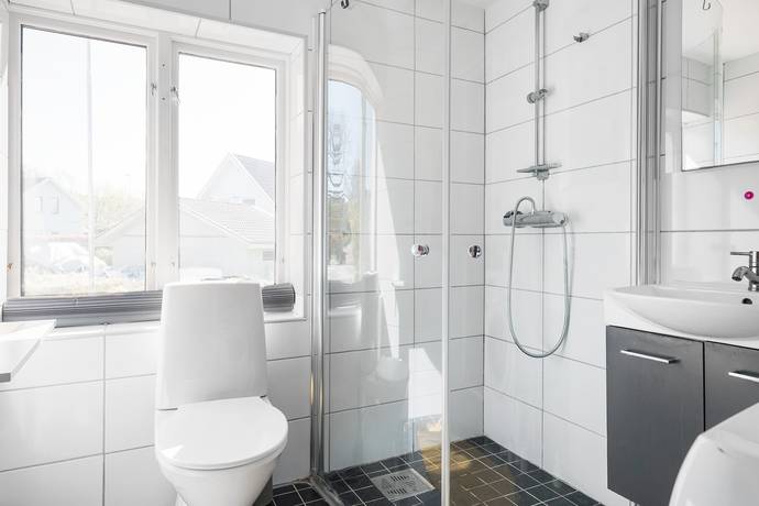 5 rum Villa på Lindomebyvägen 5A Lindome | Kyrkängen Mölndals kommun - bild 8