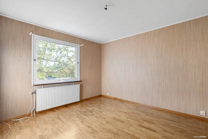 4 rum Villa på Hackspettstigen 6 Västra oxhagen Örebro kommun - bild 16