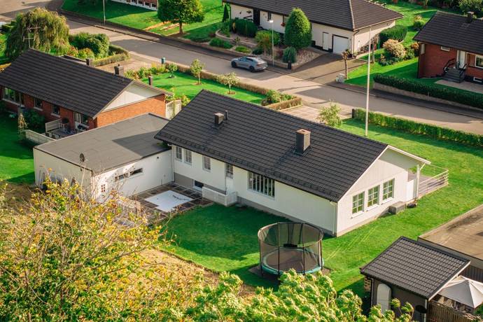 7 rum Villa på Månstensvägen 19 Ulveket Skövde kommun - bild 50