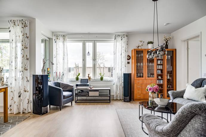 4 rum Lägenhet på Regementsgatan 46 Strängnäs Centrum Strängnäs kommun - bild 10