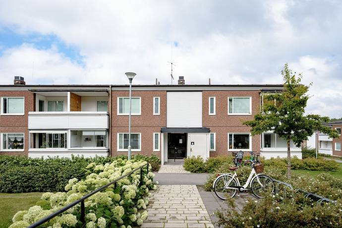 3 rum lägenhet på Ynglingagatan 12 Vråen - Släggan, Värnamo kommun - bild 1