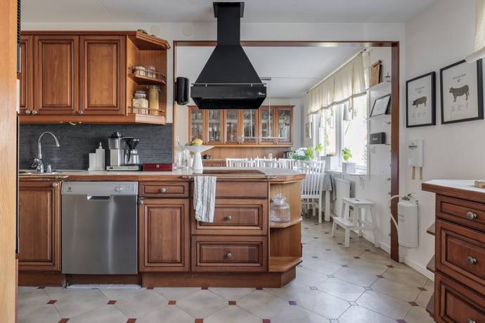 7 rum Villa på Onyxvägen 8 Kode Kungälvs kommun - bild 16