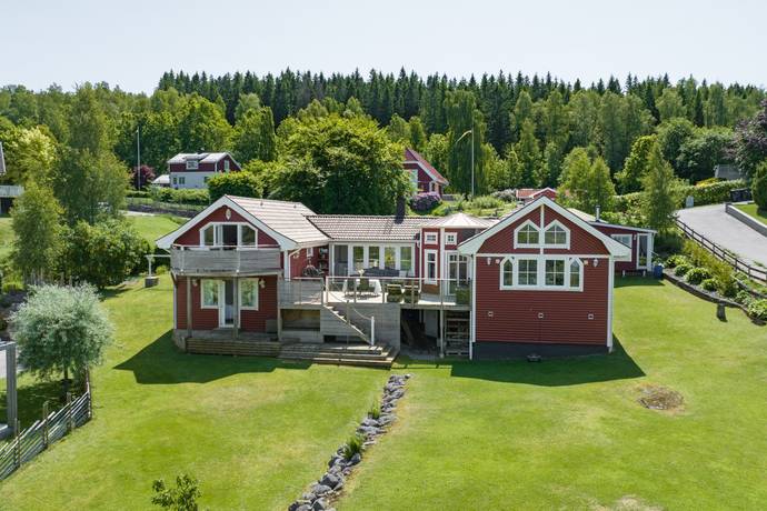 villa på Backvägen 2 Sparsör, Borås kommun - bild 1