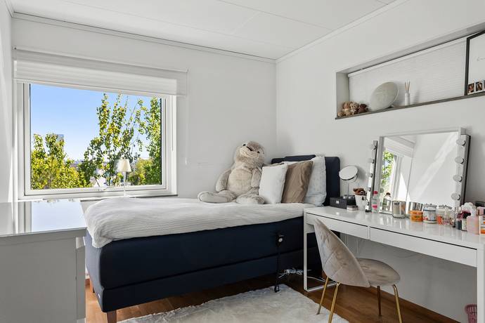 5 rum Lägenhet på VÄSTFJORDSGATAN 17 Kistahöjden Stockholms kommun - bild 9