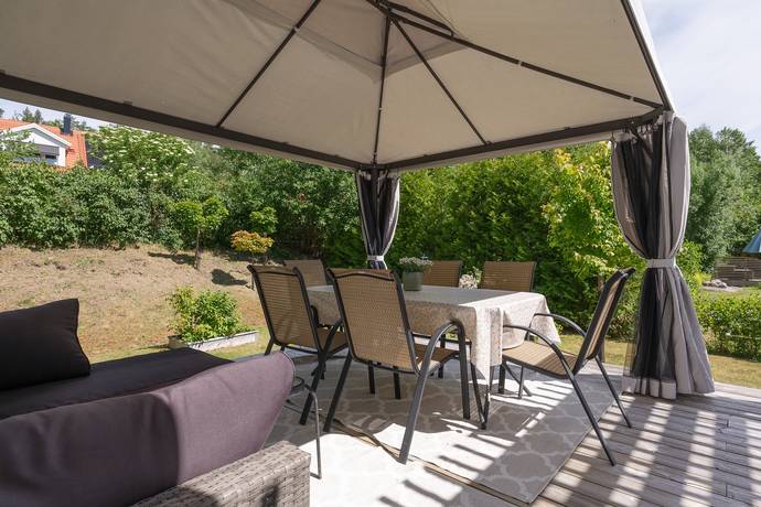 9 rum villa på Tryffelvägen 9 Skånsta, Österåkers kommun - bild 2