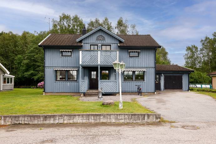 5 rum villa på Englunds väg 6 Hällabrottet, Kumla kommun - bild 1
