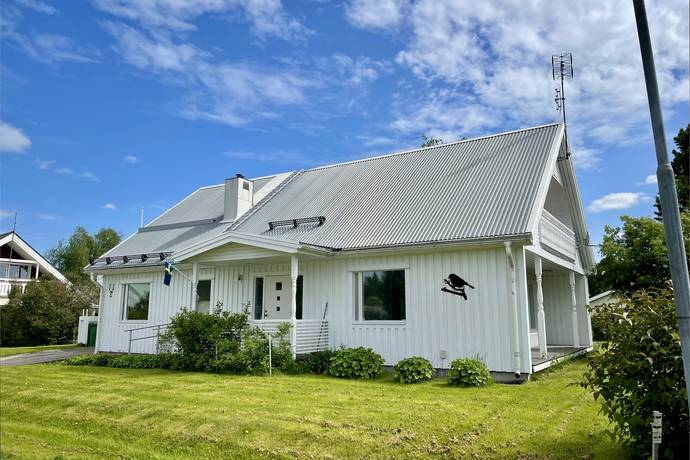 5 rum villa på Östmans väg 11 Närsta, Haparanda kommun - bild 1