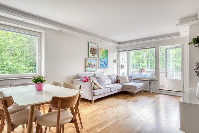 4 rum lägenhet på Göran Perssons Väg 43 Huvudsta, Solna kommun - bild 4