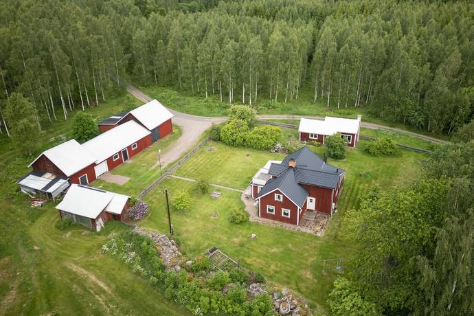 5 rum Gård med jordbruk på Lidhult 410 Vimmerby kommun - bild 38