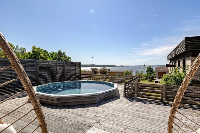 4 rum villa på Utsiktsgatan 6 Helgenäs, Västerviks kommun - bild 2