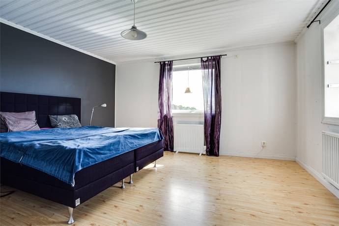 5 rum Villa på Åsgatan 27 Kungsörs kommun - bild 12
