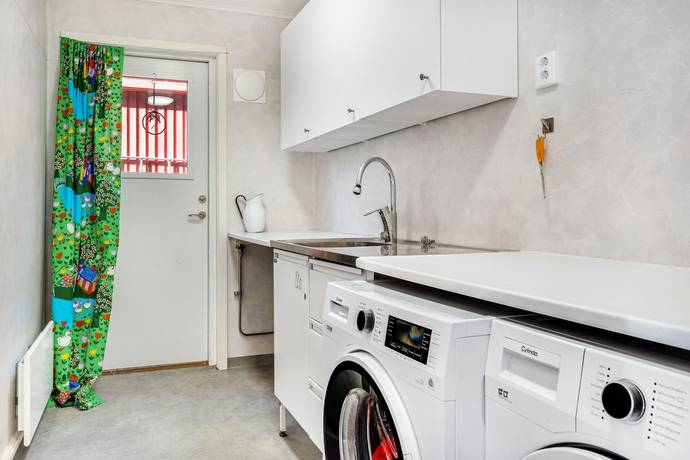 5 rum Villa på Faktorsvägen 22 Karbenning Norbergs kommun - bild 24