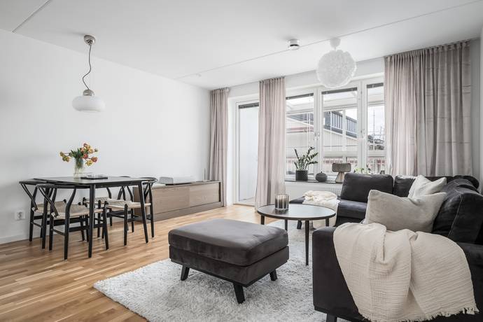 Nynäsvägen 90, Centrala Handen, Haninge kommun