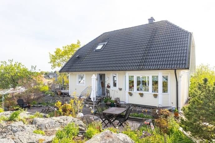 5 rum Villa på Vikbrovägen 4 Torslanda Göteborgs kommun - bild 8